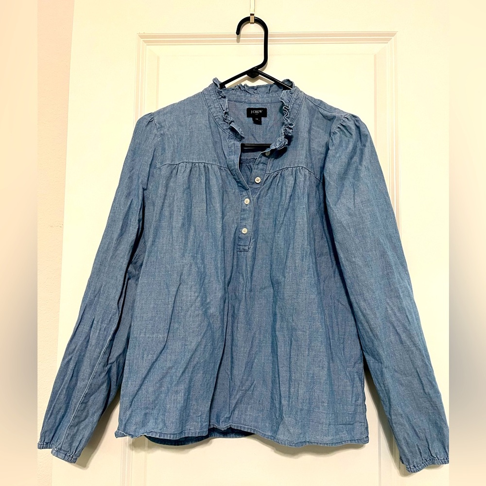 Jcrew women Chambray ruffleneck top